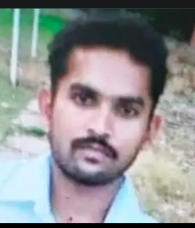 The youth of Uttar Pradesh hanged himself